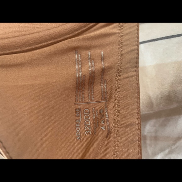 Adore Me Nude Push up - Picture 5 of 5